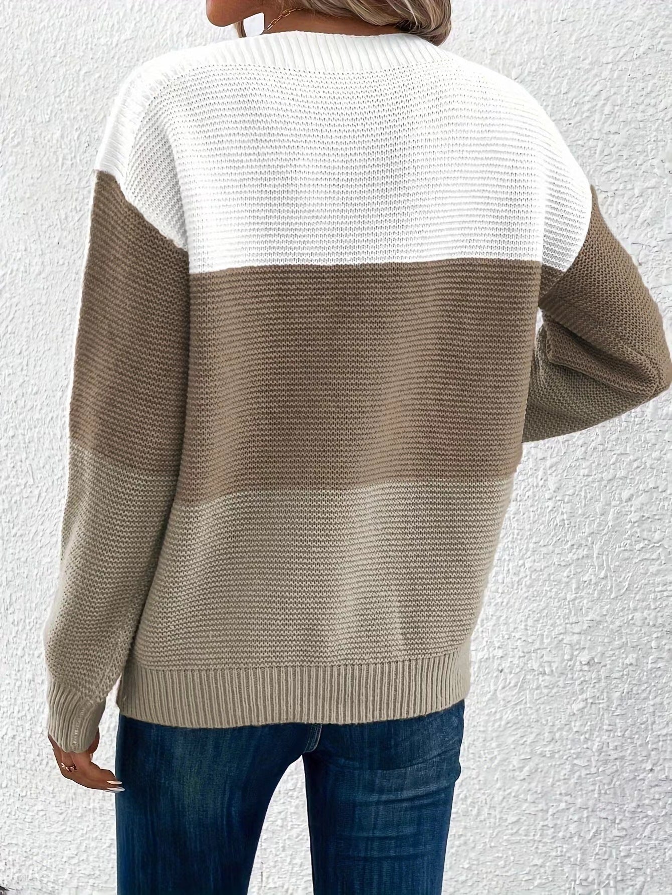 Amazon hot sale Round neck knitted contrasting  pullover