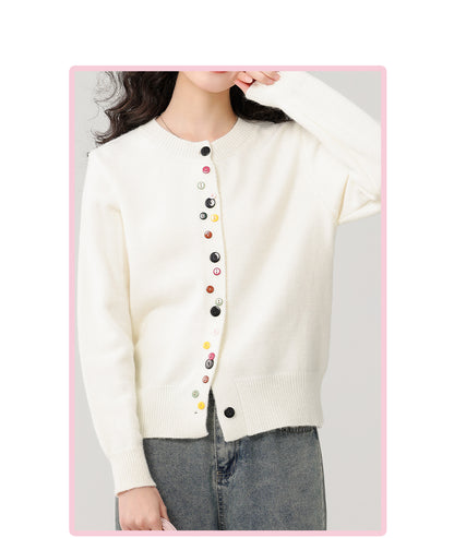 Classic Crew Neck Buttoned Knitted Cardigan